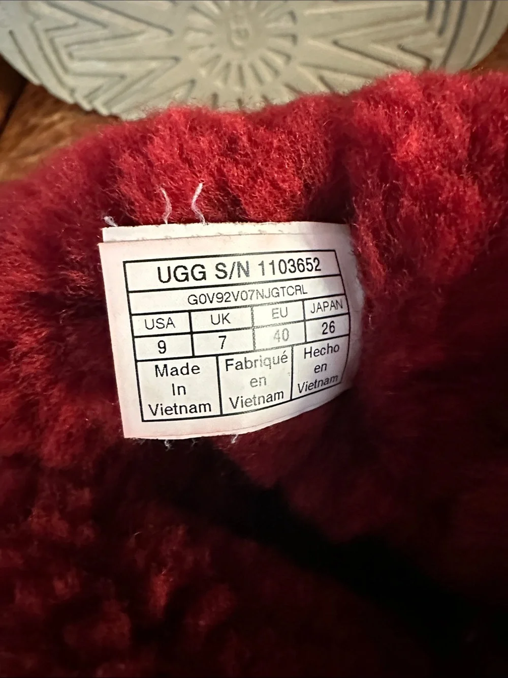 UGG Double Bow Mini Red Kiss Boots - Women’s 9